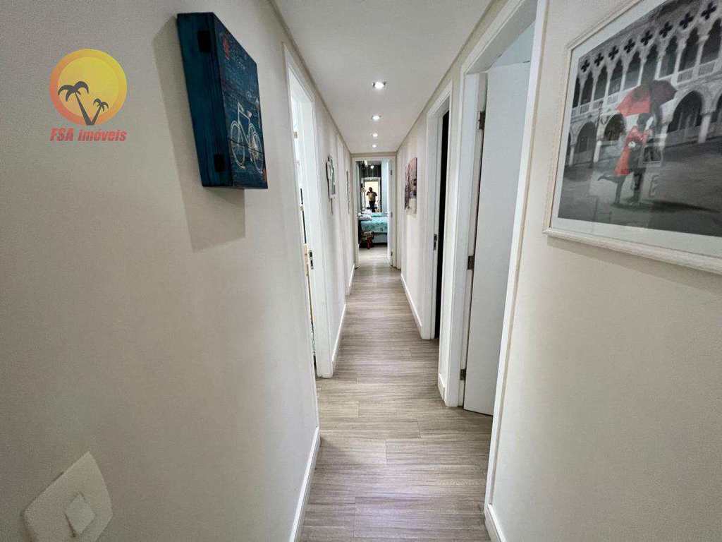 Apartamento em Bertioga, no bairro Centro