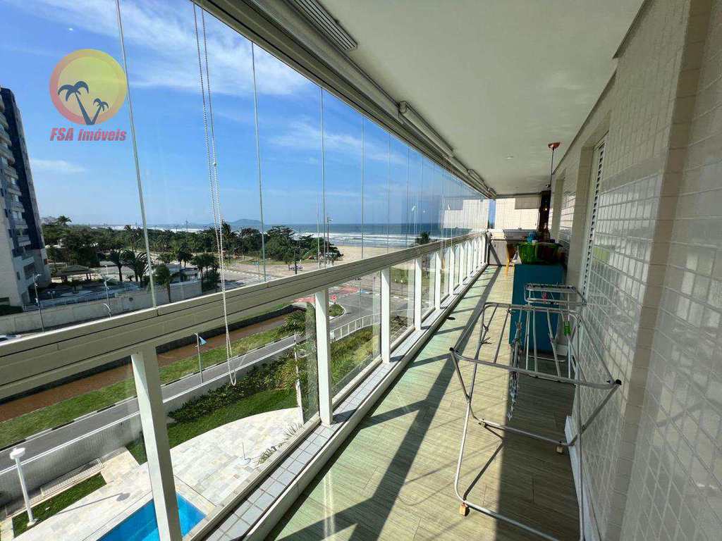 Apartamento em Bertioga, no bairro Centro