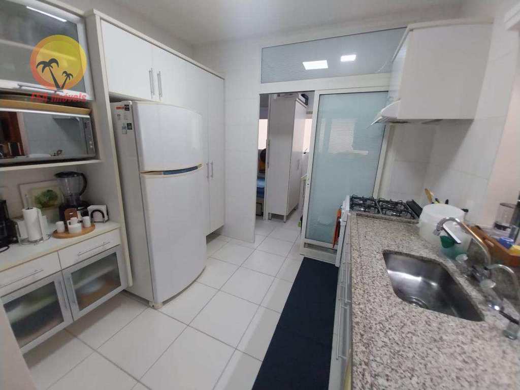 Apartamento em Bertioga, no bairro Riviera