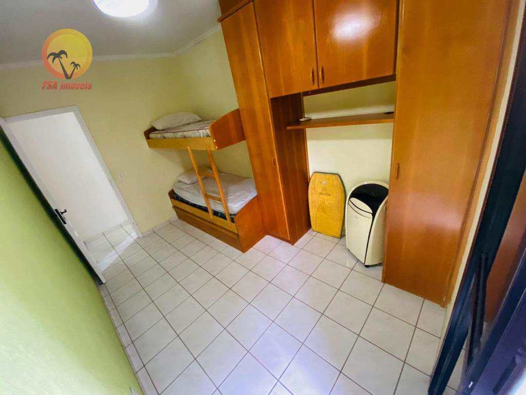 Apartamento em Bertioga, no bairro Riviera
