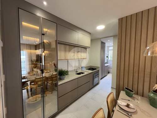 Apartamento, código 5 em Bertioga, bairro Centro