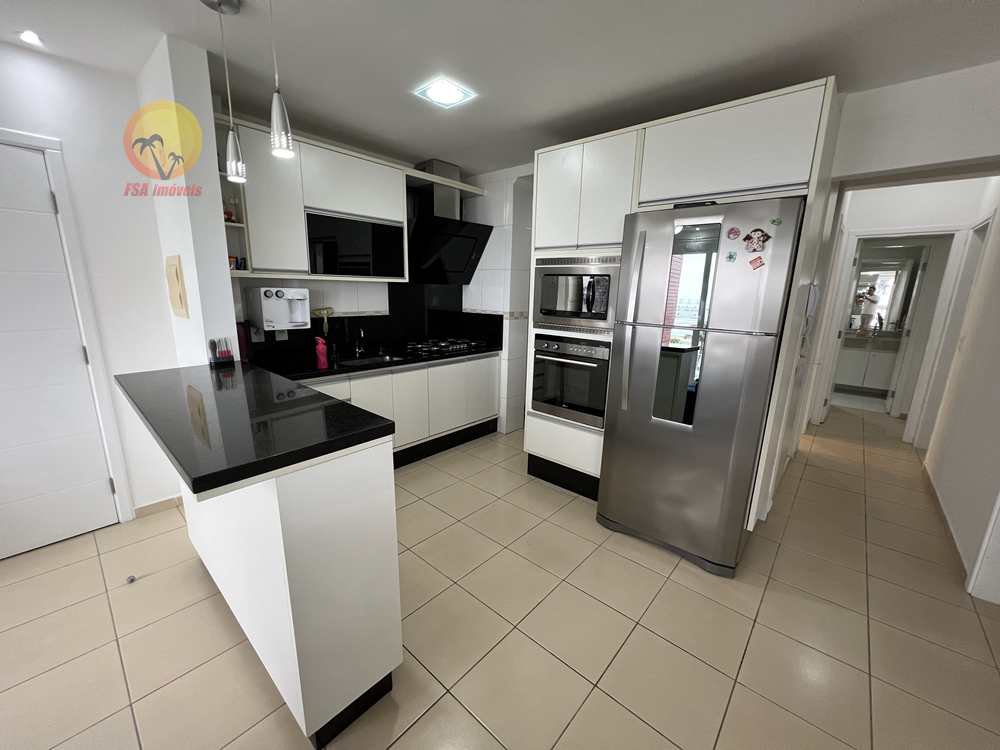 Apartamento em Bertioga, no bairro Centro