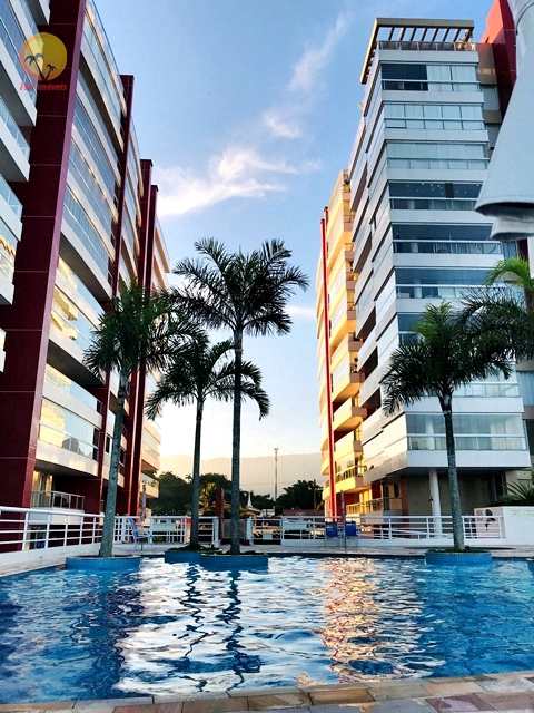 Apartamento em Bertioga, no bairro Centro