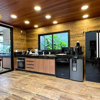 Casa em Bertioga, bairro Riviera