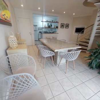 Cobertura em Bertioga, bairro Riviera