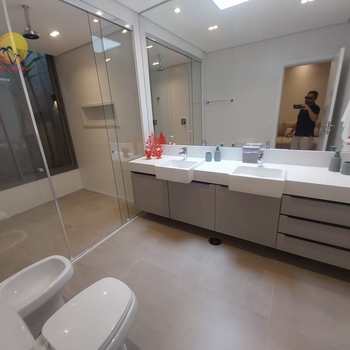 Casa em Bertioga, bairro Riviera