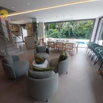 Casa em Bertioga, bairro Riviera