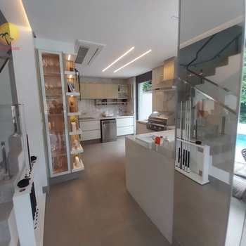 Casa em Bertioga, bairro Riviera