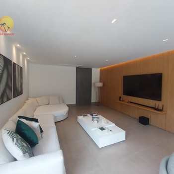 Casa em Bertioga, bairro Riviera