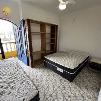 Casa em Bertioga, bairro Centro