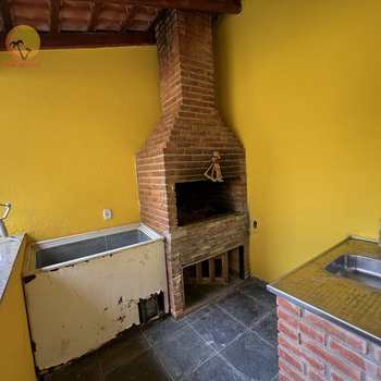 Casa em Bertioga, bairro Centro