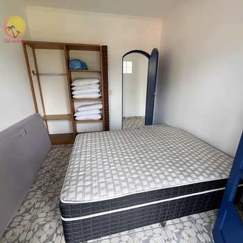 Casa em Bertioga, bairro Centro