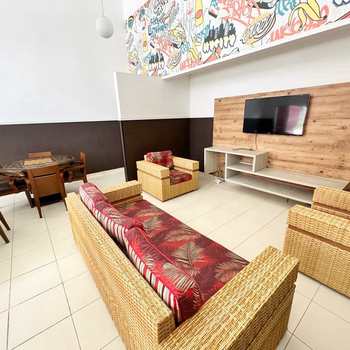 Apartamento em Bertioga, bairro Centro