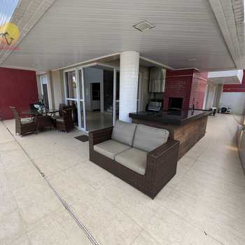 Apartamento em Bertioga, bairro Centro