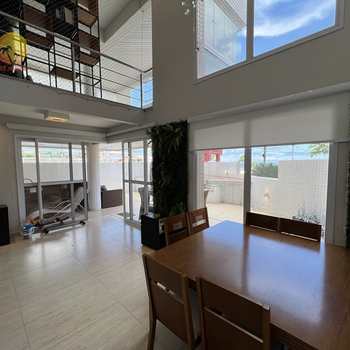 Apartamento em Bertioga, bairro Centro