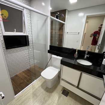 Apartamento em Bertioga, bairro Centro