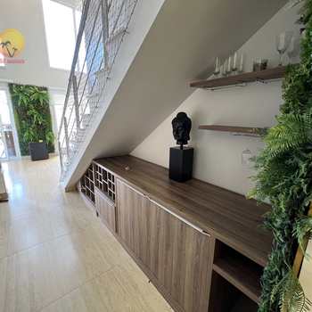Apartamento em Bertioga, bairro Centro
