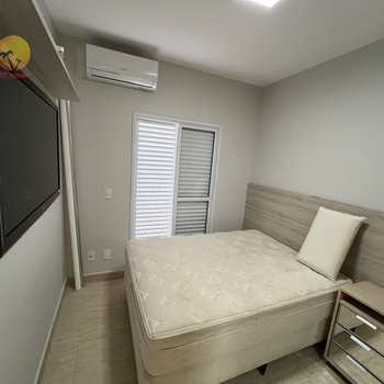 Apartamento em Bertioga, bairro Centro