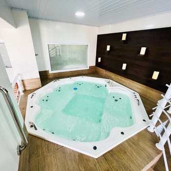 Apartamento em Bertioga, bairro Centro