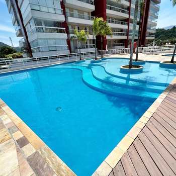 Apartamento em Bertioga, bairro Centro