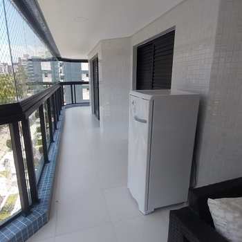 Apartamento em Bertioga, bairro Riviera