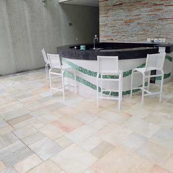 Apartamento em Bertioga, bairro Riviera