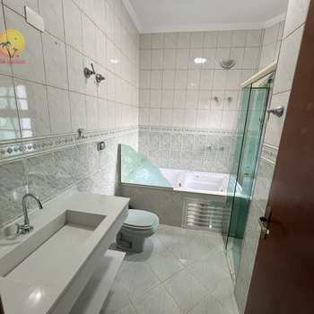 Casa de Condomínio em Bertioga, bairro Maitinga