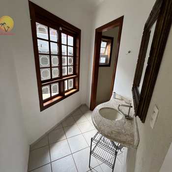 Casa de Condomínio em Bertioga, bairro Maitinga