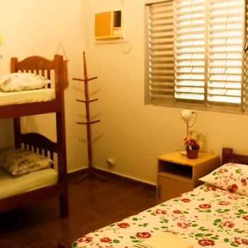 Casa em Bertioga, bairro Riviera