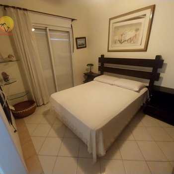 Apartamento em Bertioga, bairro Riviera