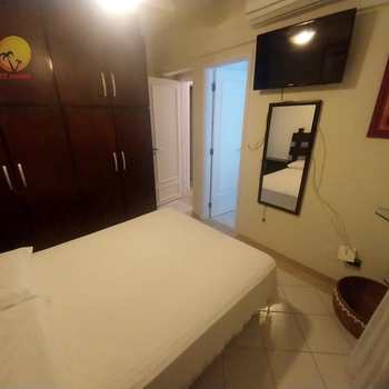 Apartamento em Bertioga, bairro Riviera