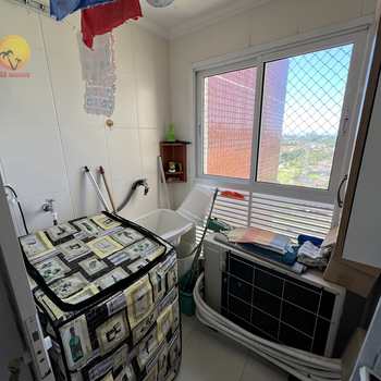 Apartamento em Bertioga, bairro Indaiá