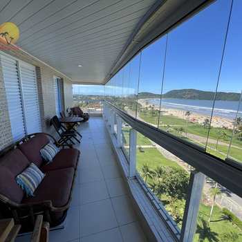 Apartamento em Bertioga, bairro Indaiá