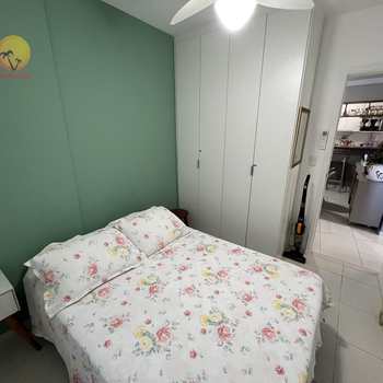 Apartamento em Bertioga, bairro Indaiá