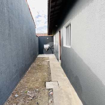 Casa em Bertioga, bairro Indaiá