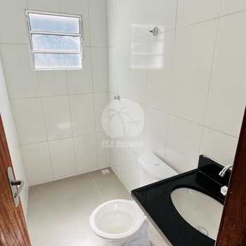 Casa em Bertioga, bairro Indaiá