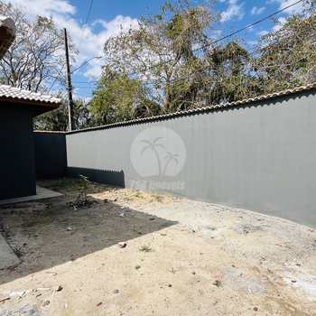 Casa em Bertioga, bairro Indaiá