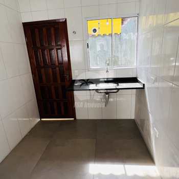 Casa em Bertioga, bairro Indaiá