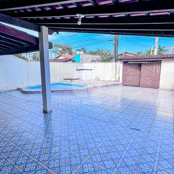 Casa em Bertioga, bairro Centro