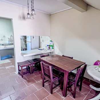 Casa em Bertioga, bairro Centro