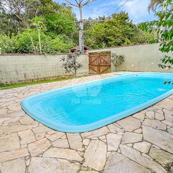 Casa em Bertioga, bairro Vista Linda