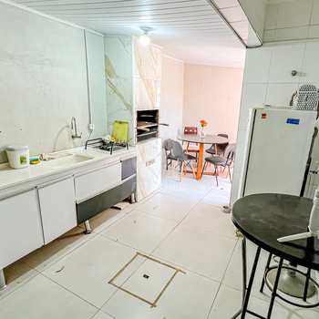 Casa em Bertioga, bairro Indaiá