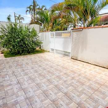 Casa em Bertioga, bairro Indaiá