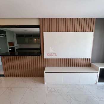 Apartamento em Praia Grande, bairro Guilhermina