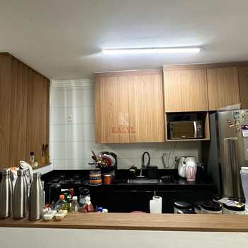 Apartamento em Praia Grande, bairro Guilhermina