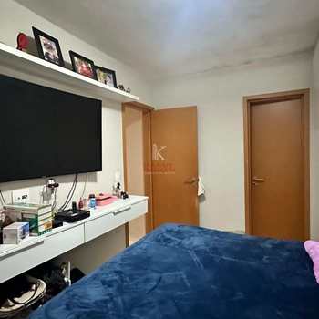 Apartamento em Praia Grande, bairro Guilhermina
