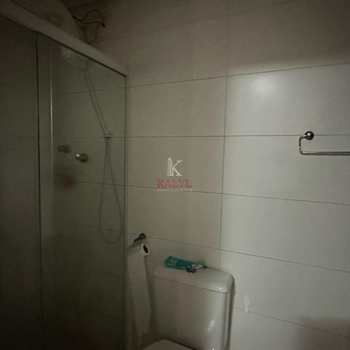 Apartamento em Praia Grande, bairro Guilhermina