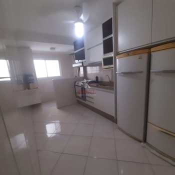 Apartamento em Praia Grande, bairro Guilhermina