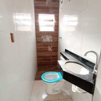 Casa em Praia Grande, bairro Maracanã