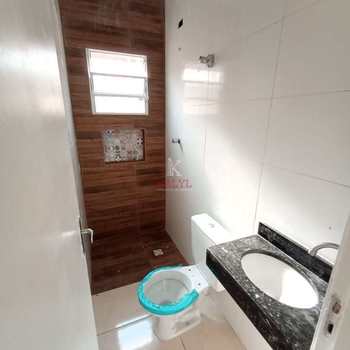 Casa em Praia Grande, bairro Maracanã